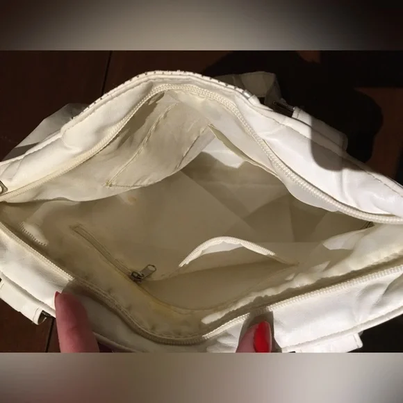 Handbag - Picture 4 of 5